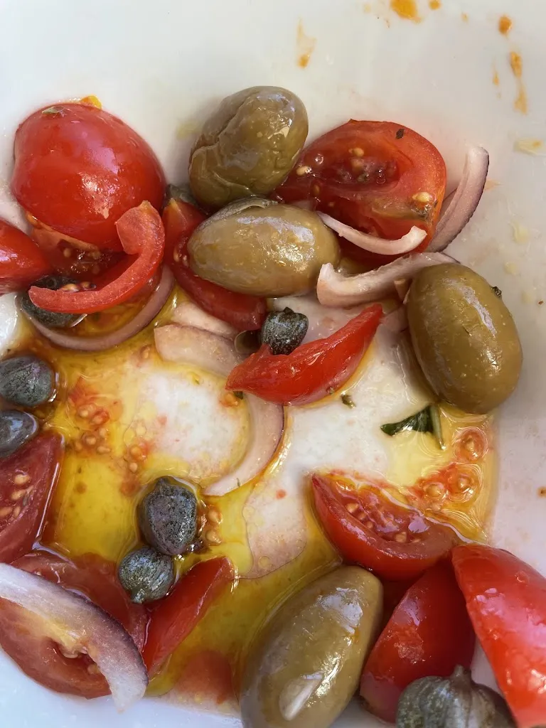 Tara Beshoff_Trattoria Cucinotta_Santa Marina Salina_review