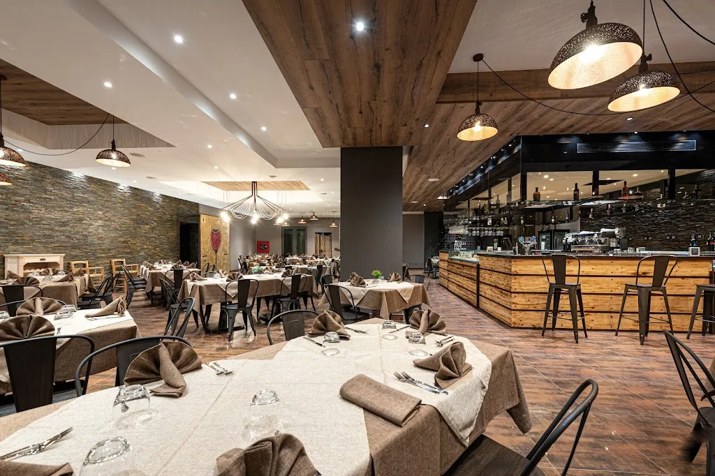 Corten Ristorante e pizzeria_Santa Maria di Licodia_slider_image_1