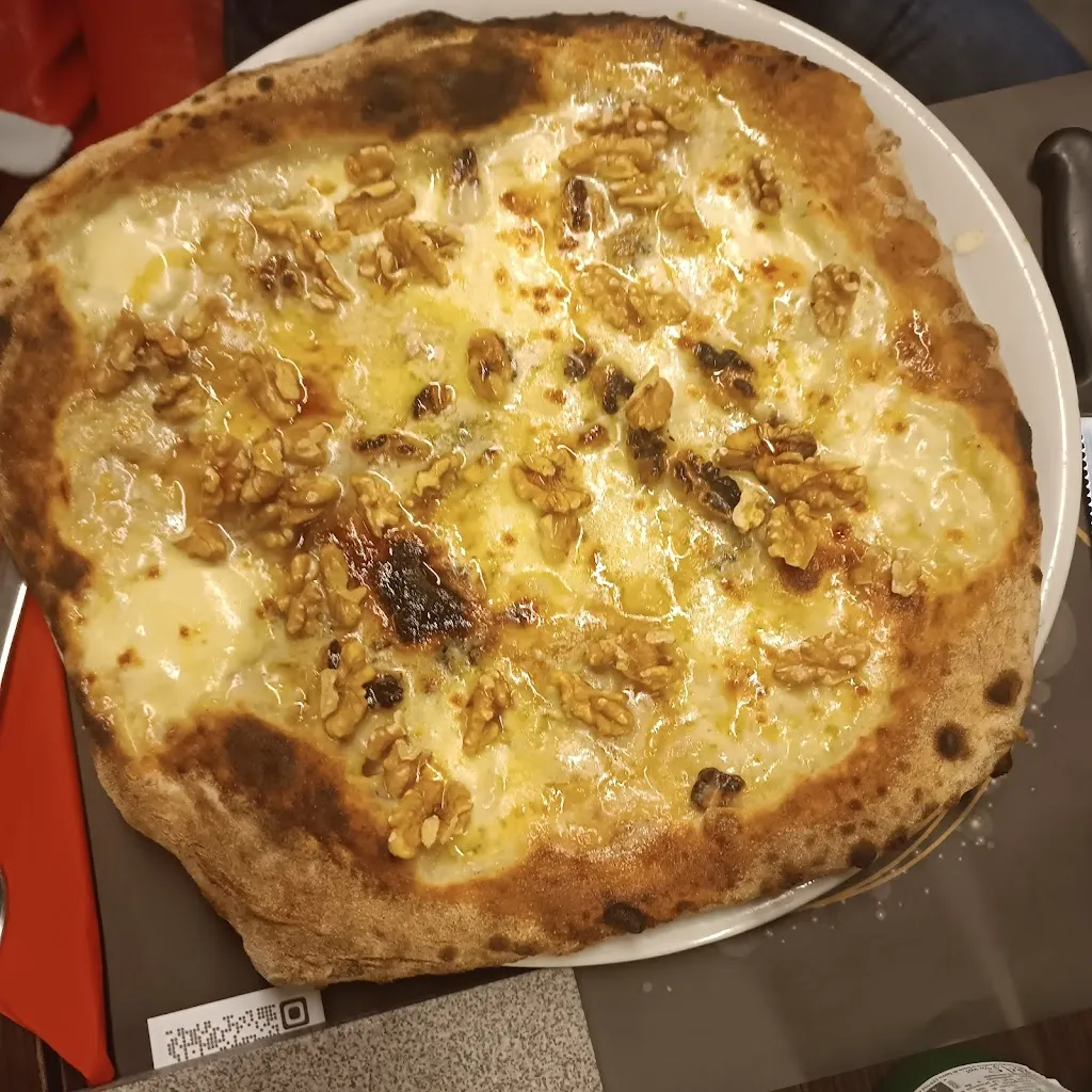 Rosalie DeGaetano_Noi VanGogh_Santa Maria di Licodia_review