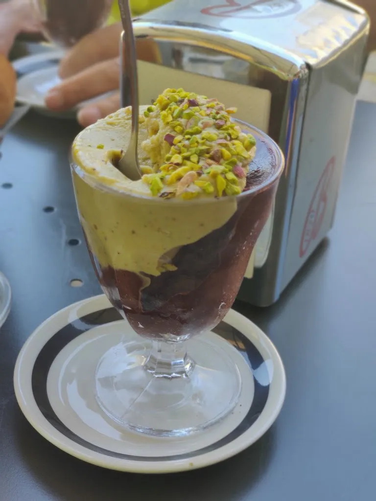 Orazio Musumeci_Royal Bar_Santa Maria di Licodia_review