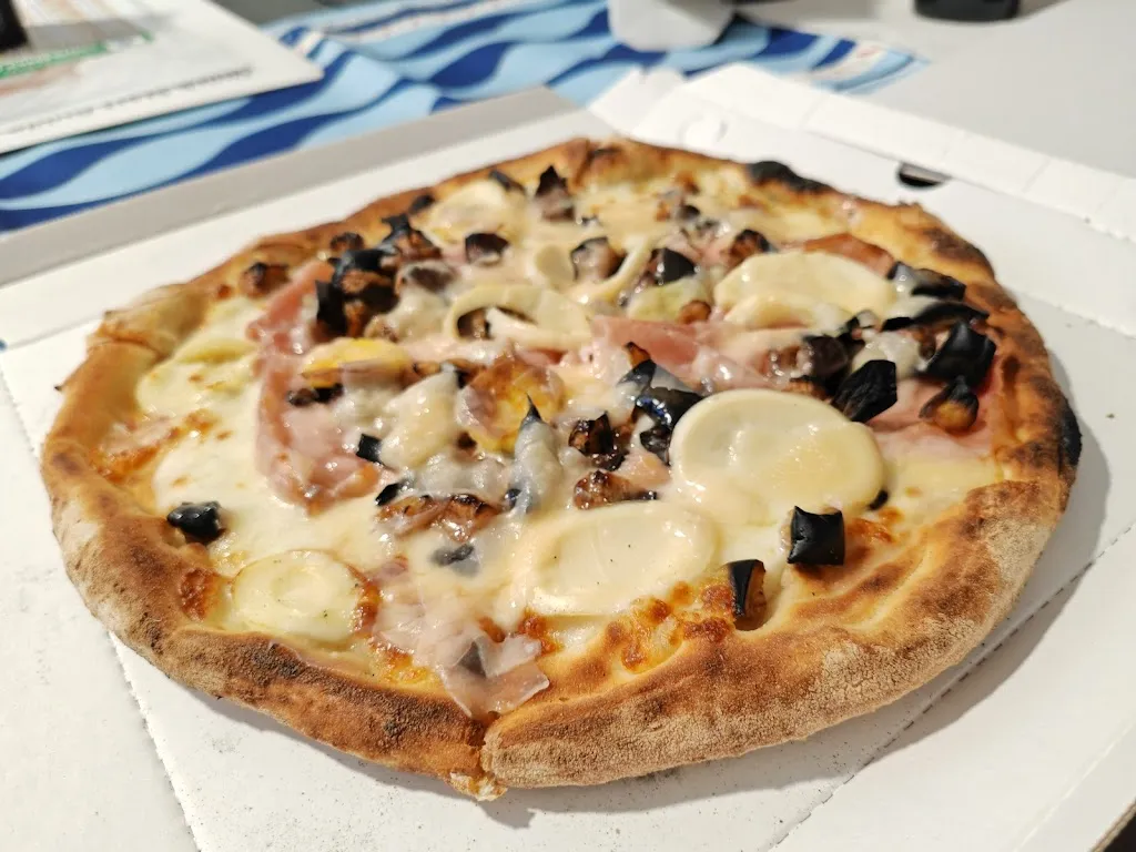 Matteo D'Amico_Al Vicolo Pizzeria Panineria Creperia_Santa Croce Camerina_review