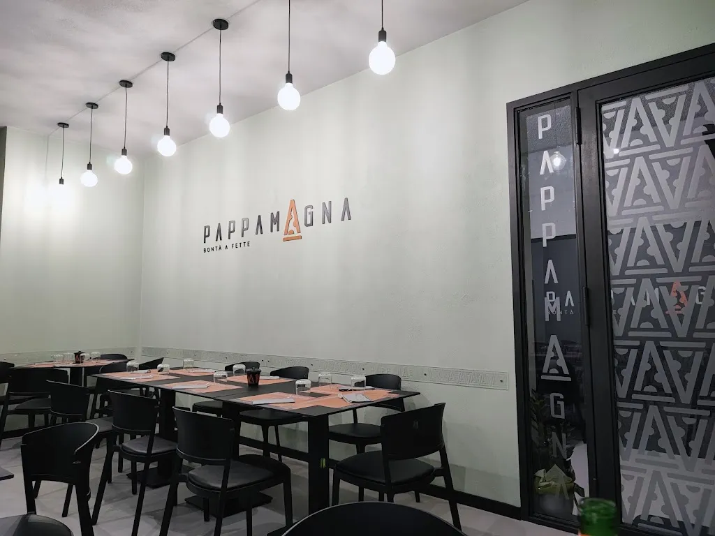 Pappamagna - Pizzeria con sala e d'asporto_Santa Croce Camerina_slider_image_1