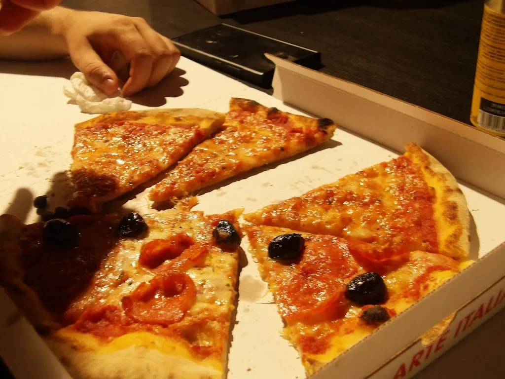 Alexandra Sandu_Rustico Pizzeria_Santa Croce Camerina_review