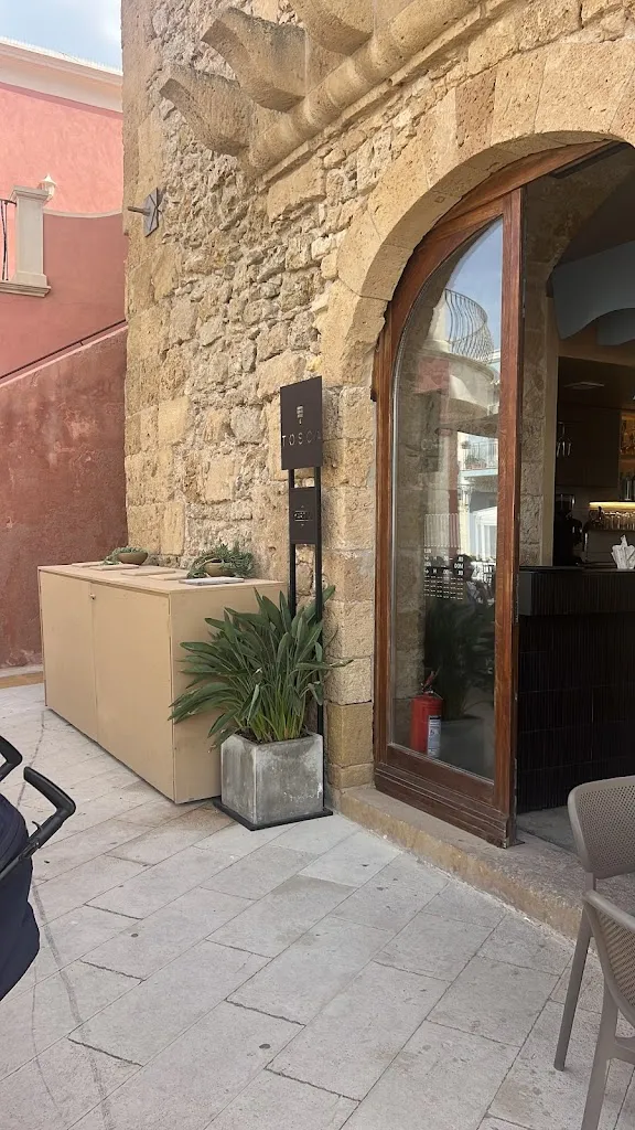 Torre Scalambri restaurant in Santa Croce Camerina