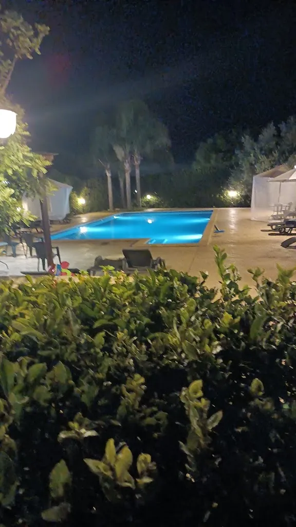 elio angelo cirrito_Casale Imperatore_Santa Croce Camerina_review