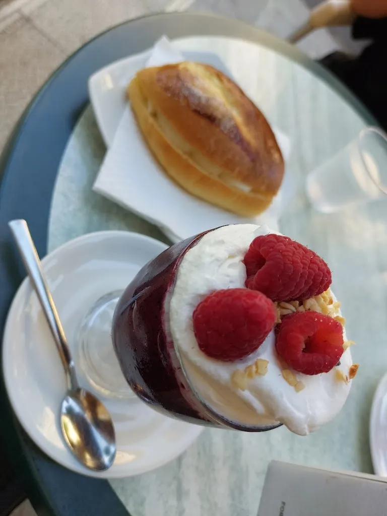 ALESSANDRO CORALLO_Pasticceria Eduardo Di Scarso_Santa Croce Camerina_avis