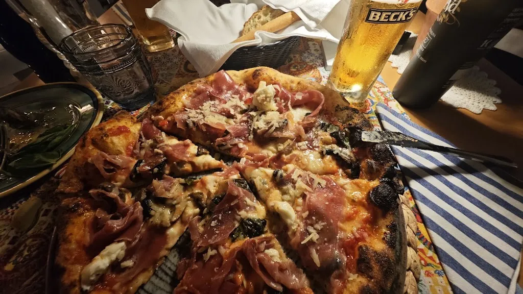 Peter Ziegler_Ferrara gusto e passione, ristorante a base di pesce , pizzeria napoletana e conteporanea_Santa Teresa di Riva_review