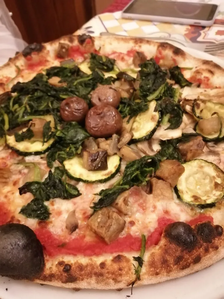 Fra M_Pizzeria Vecchio Casale_Santa Ninfa_review