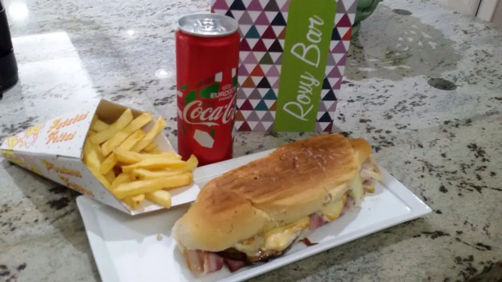 Roxy Bar_Roxy Bar_Santa Ninfa_review