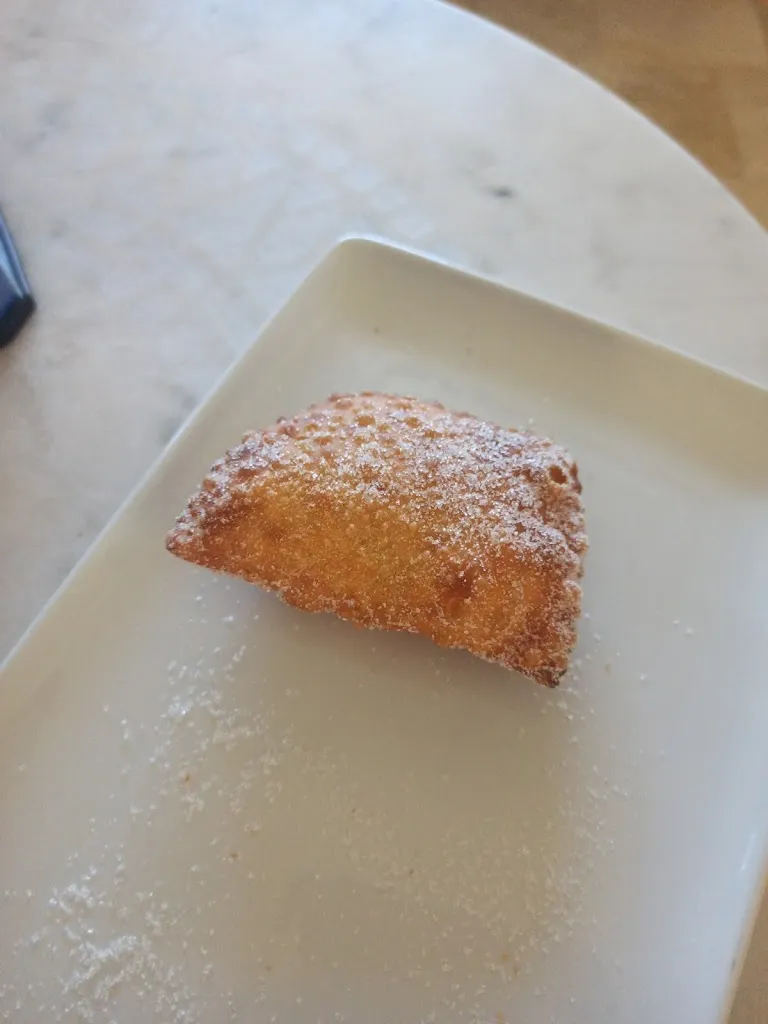 Nadia Pedrazzi_Roxy Bar_Santa Ninfa_review