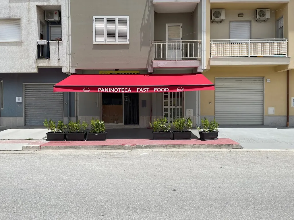 Paninoteca Fast Food_Santa Ninfa_slider_image_3