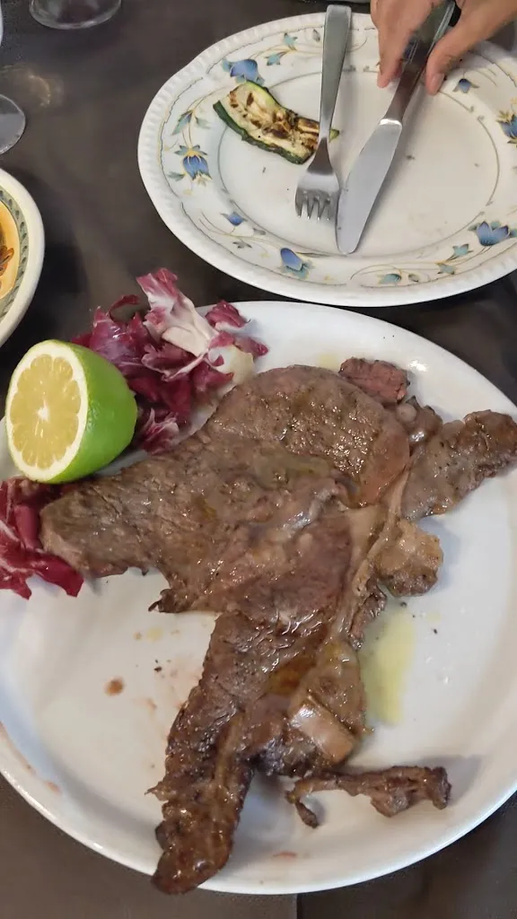 La Bisteccona Trattoria - Carnezzeria -_Santa Venerina_slider_image_2