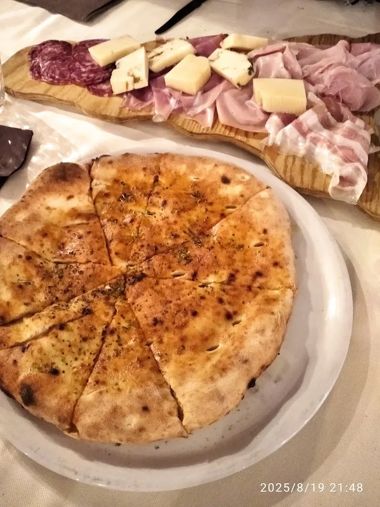 Etna in bocca_Santa Venerina_slider_image_3