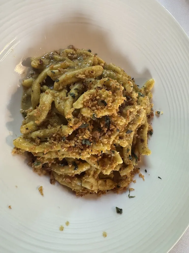 Jennifer Ng_Tenuta Petronilla_Santa Venerina_review