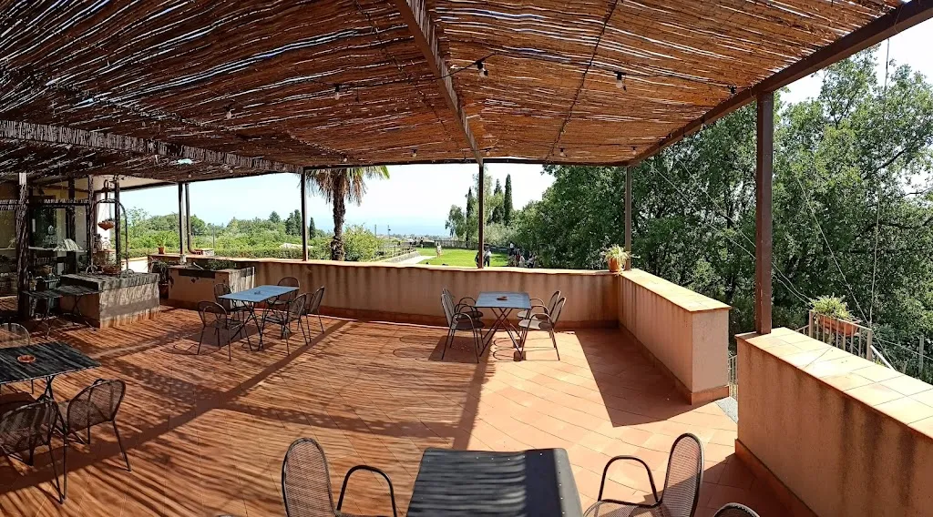 Tenuta Petronilla restaurant in Santa Venerina