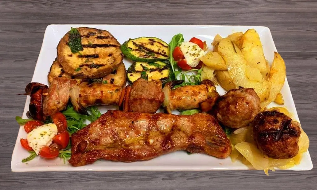 Zest - Ristorante, Pizzeria, Panini gourmet, Sicilian Food_Santa Venerina_slider_image_3