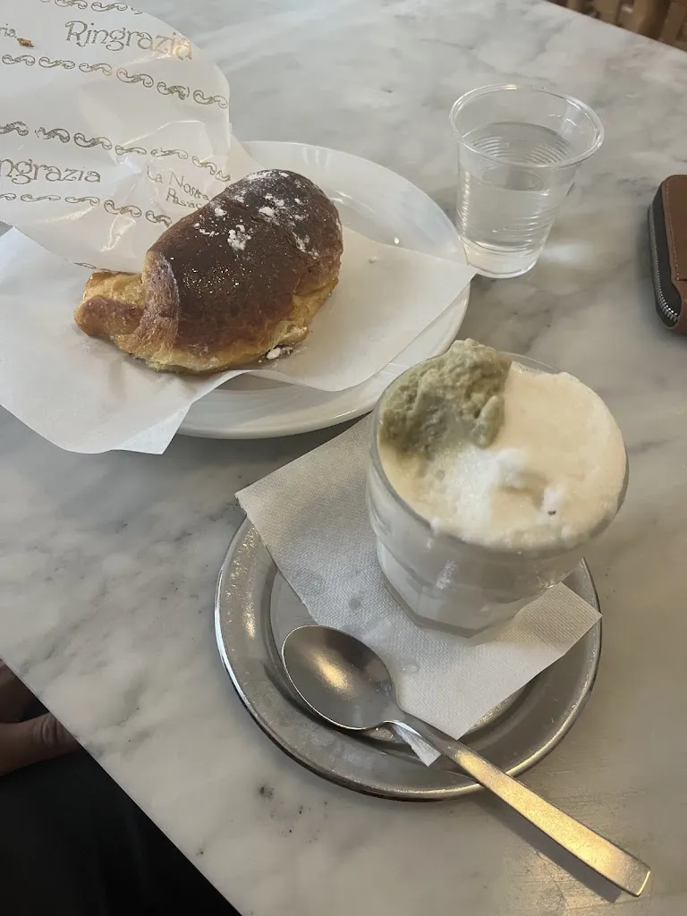 Agi Sferro_Russo_Santa Venerina_review