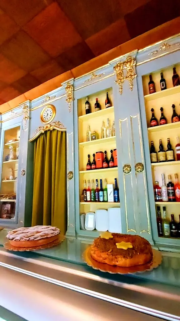 Russo_Santa Venerina_slider_image_2