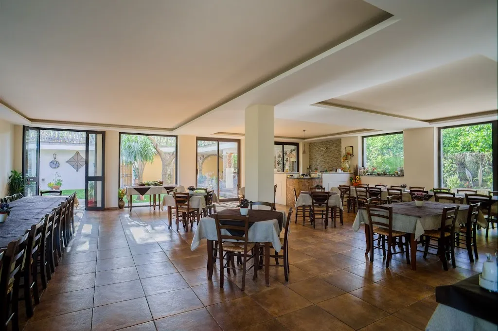 Trattoria Ardichetto restaurant in Santa Venerina