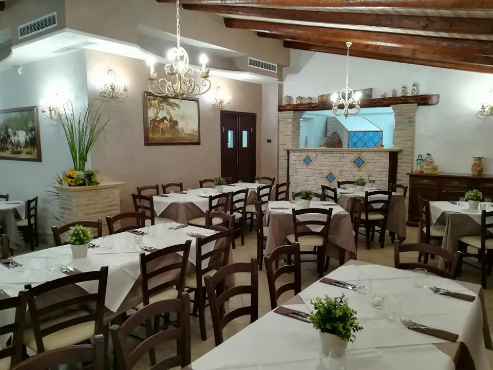 Buonanotte Resort - Agriturismo restaurant in Santo Stefano Quisquina