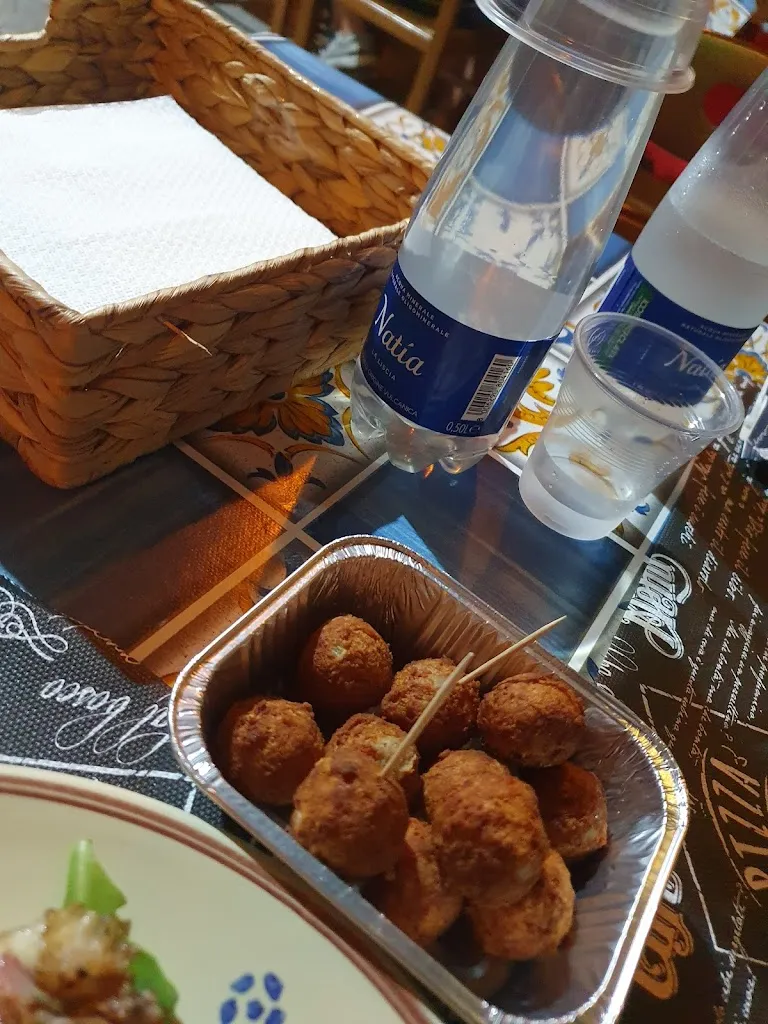 Katja Martina_Take Away di Albano Giorgio_Leverano_review