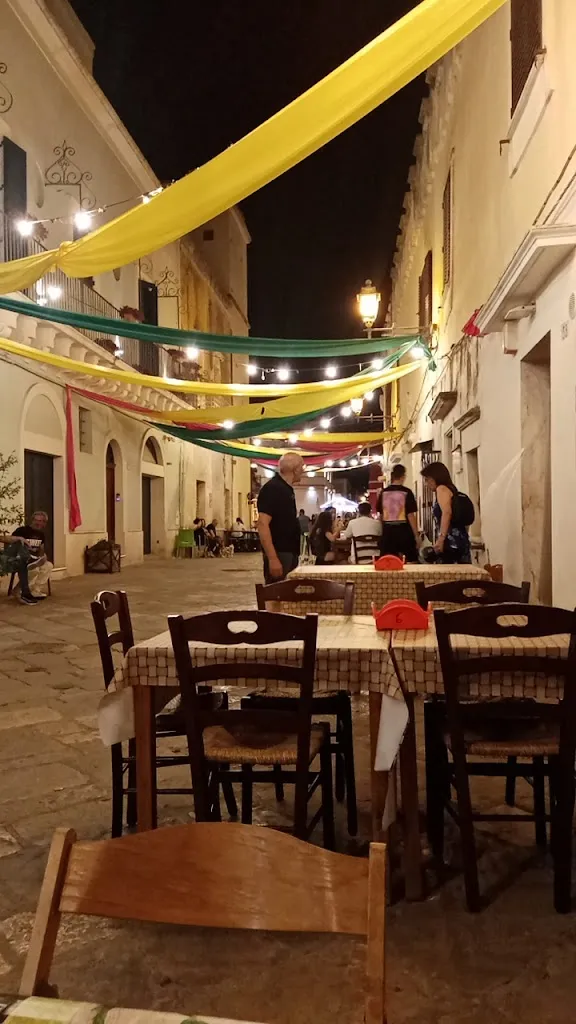 Take Away di Albano Giorgio_Leverano_slider_image_1