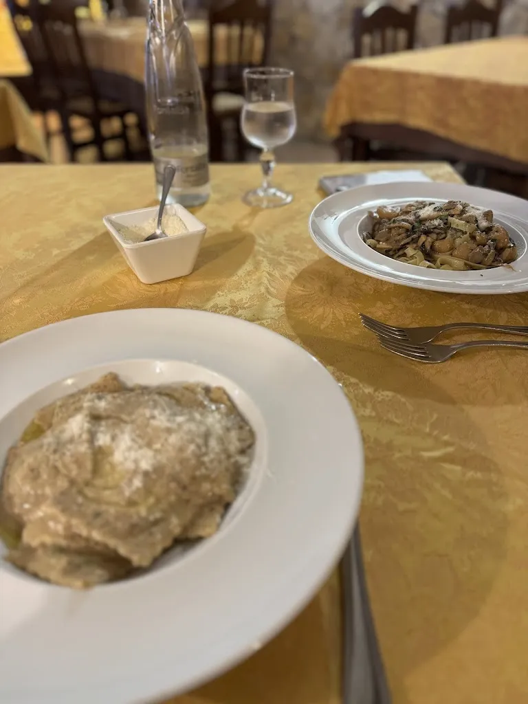 Ruby Heera_Il Baglio Antico di Maria - Ristorante Pizzeria_Scillato_review