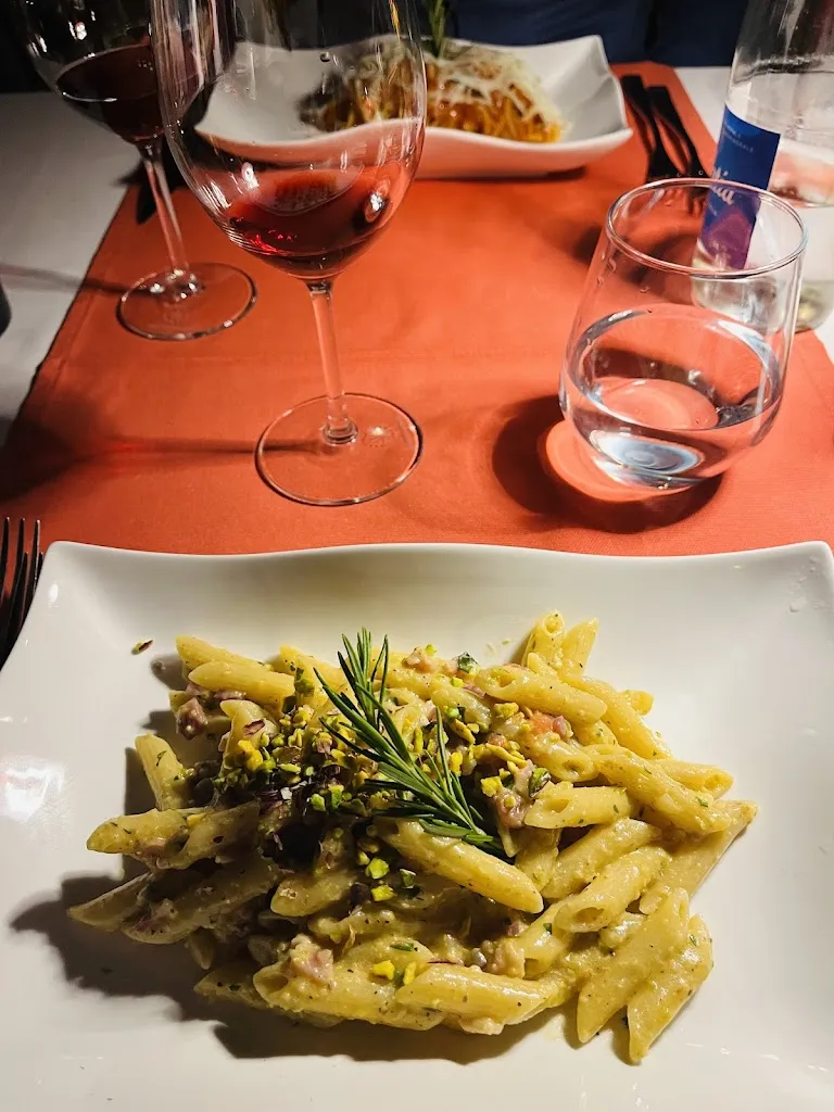 Charlotte Petit_Pipispezzi Savoca_Savoca_review