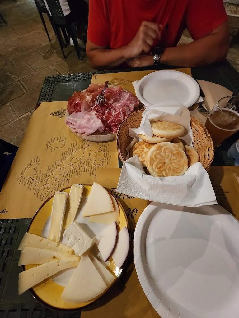 Salvatore Rosa_Paninoteca tigelleria Pub Il Mulino_Leverano_review