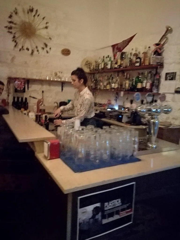 Paninoteca tigelleria Pub Il Mulino restaurant in Leverano