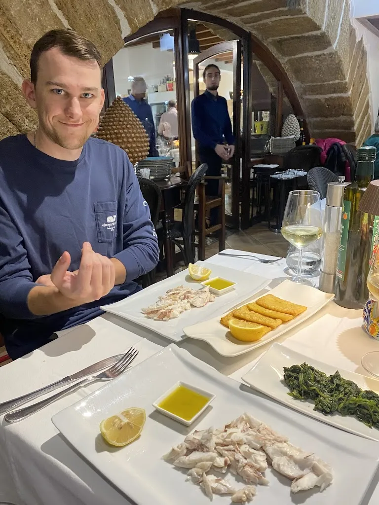 Juliarose Genuardi_Ristorante Porto San Paolo_Sciacca_review