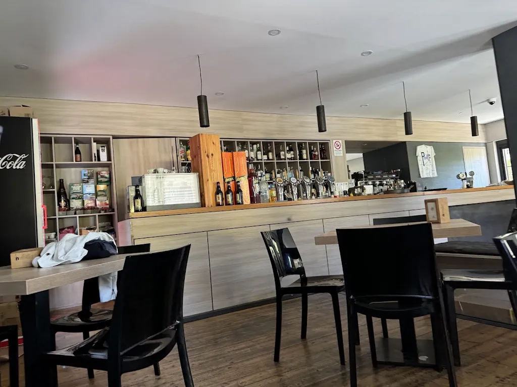 Charleston Pub restaurant in Serradifalco