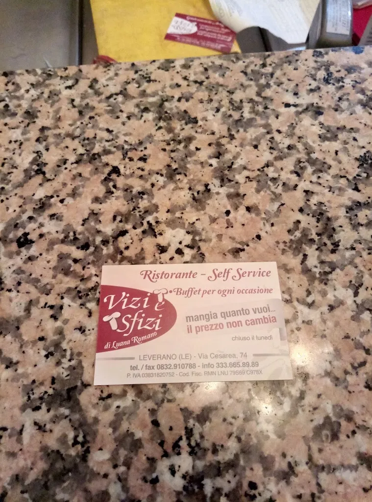 luca morelli_Vizi e Sfizi di Romano Luana_Leverano_review