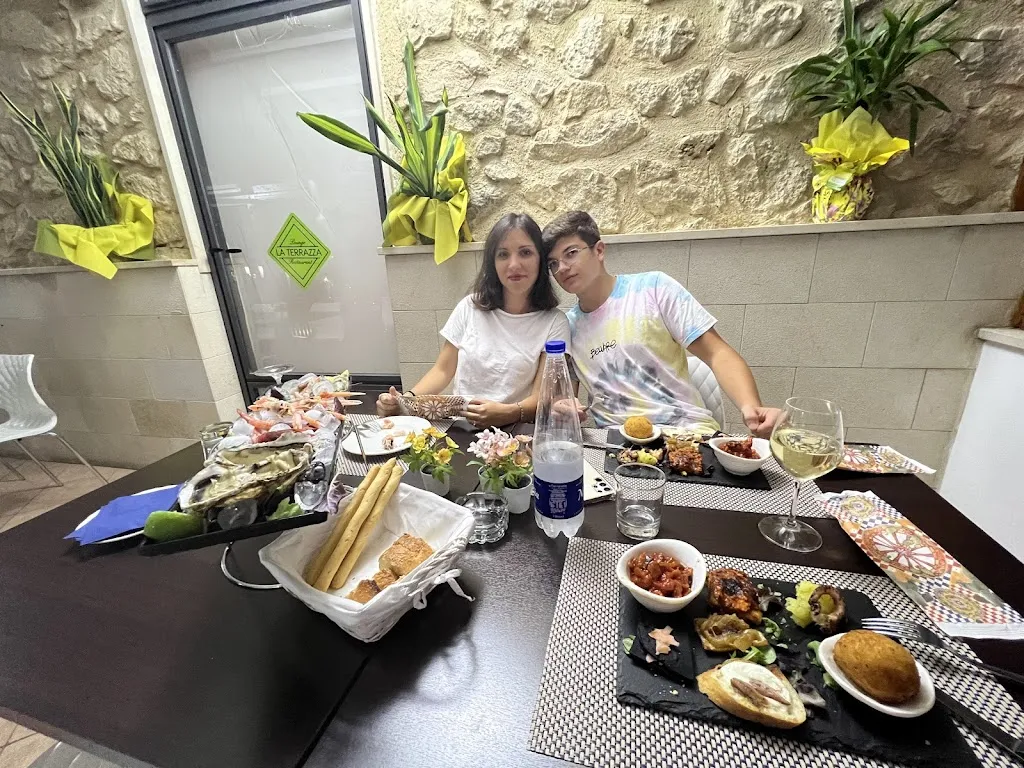 Antonino Radosta_La Terrazza Lounge Restaurant_Serradifalco_review