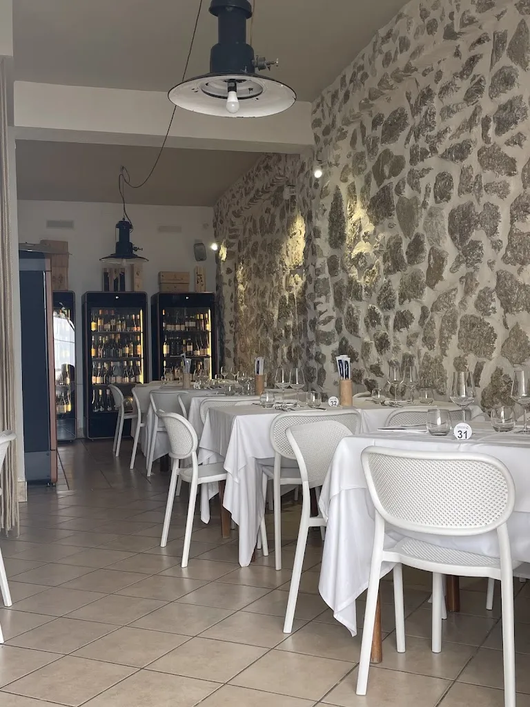 Rebecca Farrugia_Lustru di Luna_Siculiana_review