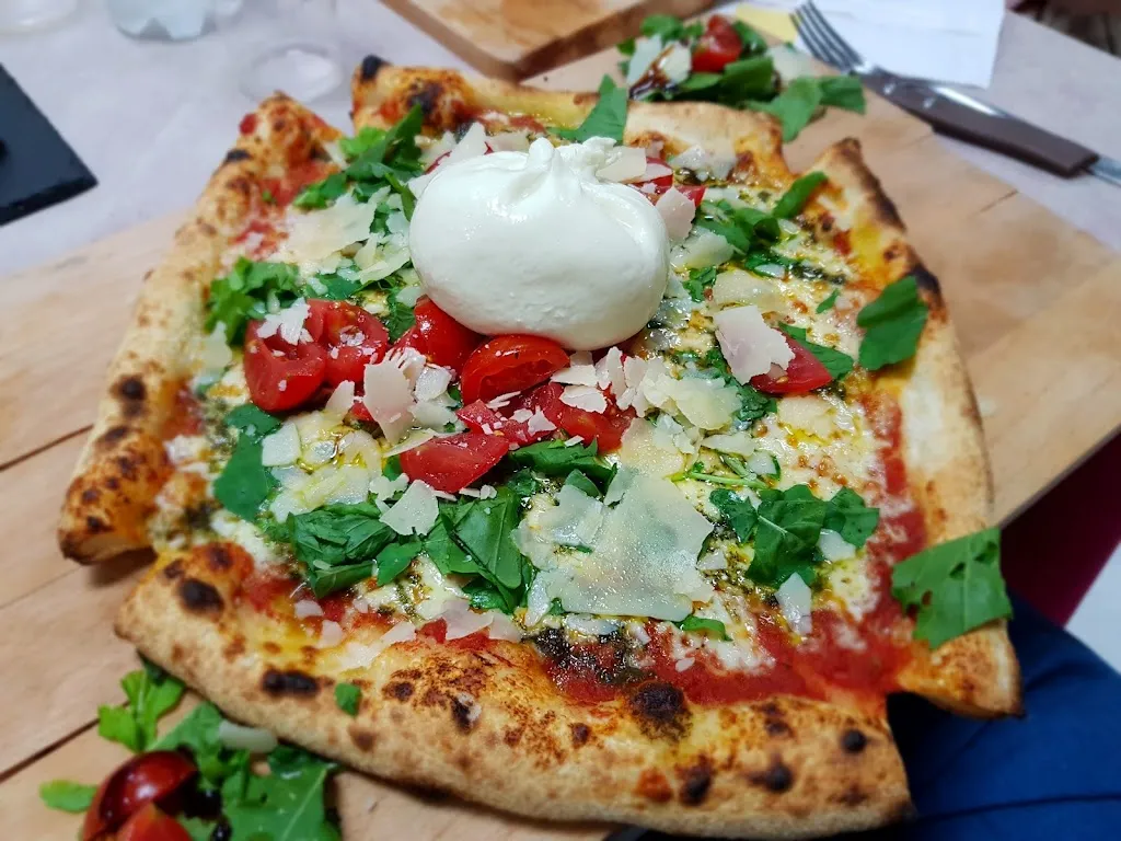 Jack Knight_Pizzeria Rosticceria La Giara_Siculiana_review