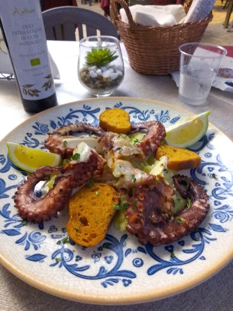 RISTORANTE PIZZERIA A'CHIAZZA_Siculiana_slider_image_2