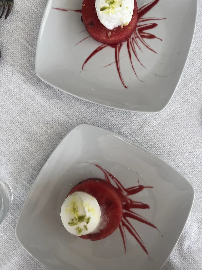 Angela Vitale_O’ SCUOGGHIU I FORA_Scoglitti_review