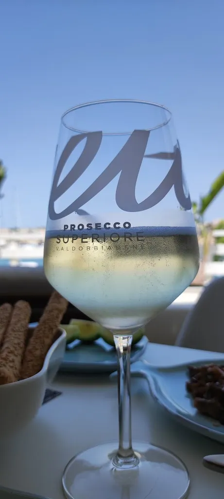 Pachi Ciaravola_Al Pontile Ristorante di Pesce “ Kaldo - Lounge Bar Bistrò “_Scoglitti_review