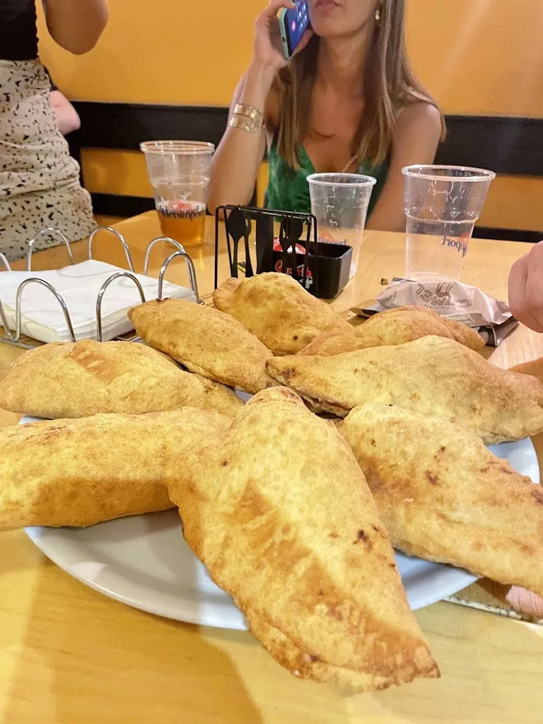 Stefano Tedesco_Bar Pizzeria H_Leverano_reseña