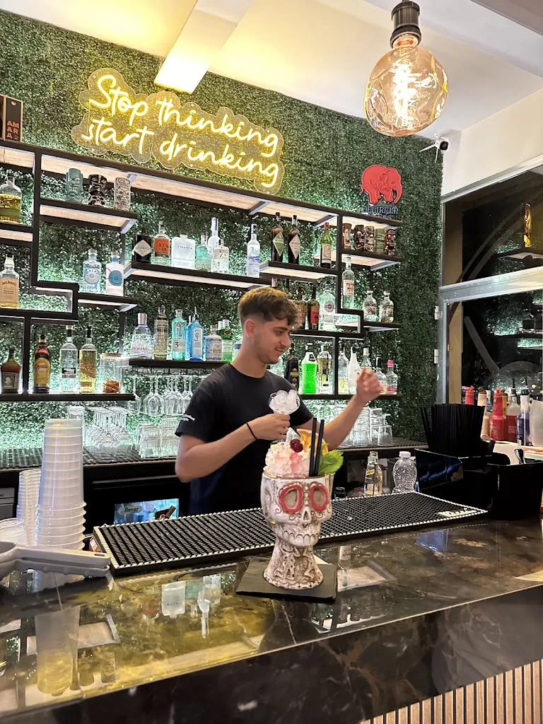 Giuseppe Di Rosa_Clad - Scoglitti_Scoglitti_review