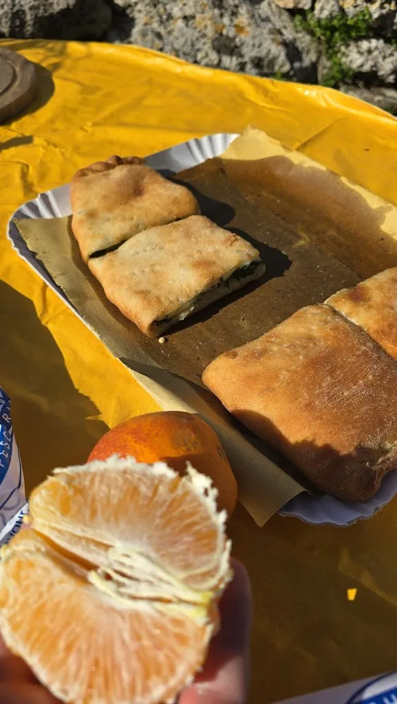 Giambattista Pisasale_Seafood restaurant and pizzeria_Scordia_review