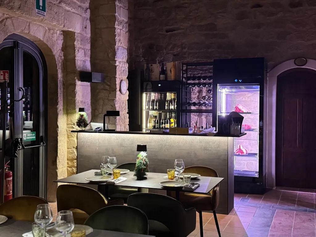 Dimore Bardazzi restaurant in Scordia