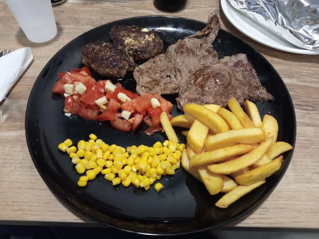 Adele Sferrazzo_PANINERIA MANGIARUZZU_Scordia_review