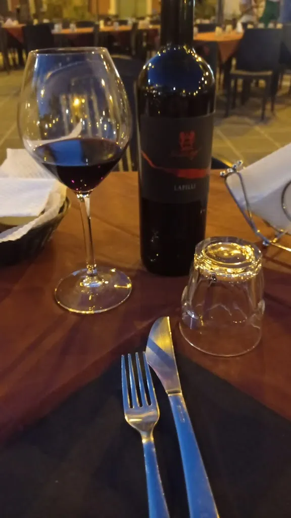 Giovanni Xalfa_Vacci lisciu_Scordia_review