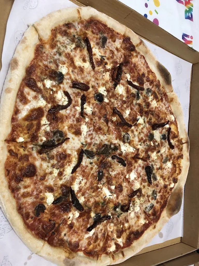 Pizza Enzo_Scordia_slider_image_2