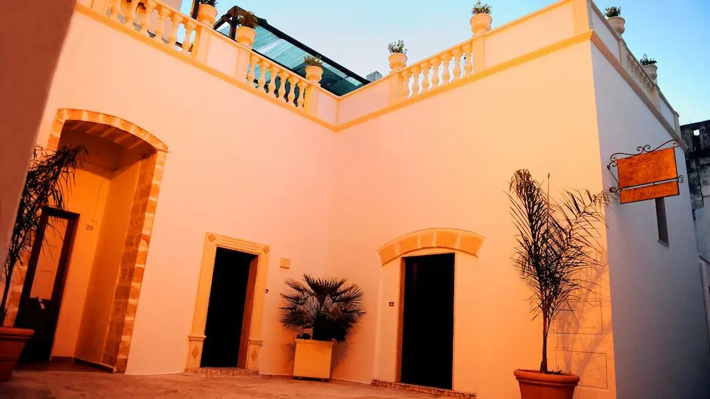 Exedra Holiday House restaurant in Leverano