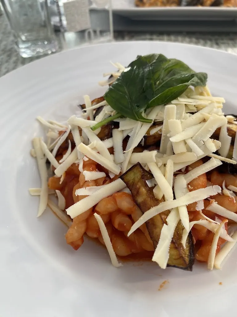 Hannah Elizabeth Bidwell_La Piazzetta Ristorante Pizzeria_Sferracavallo_review