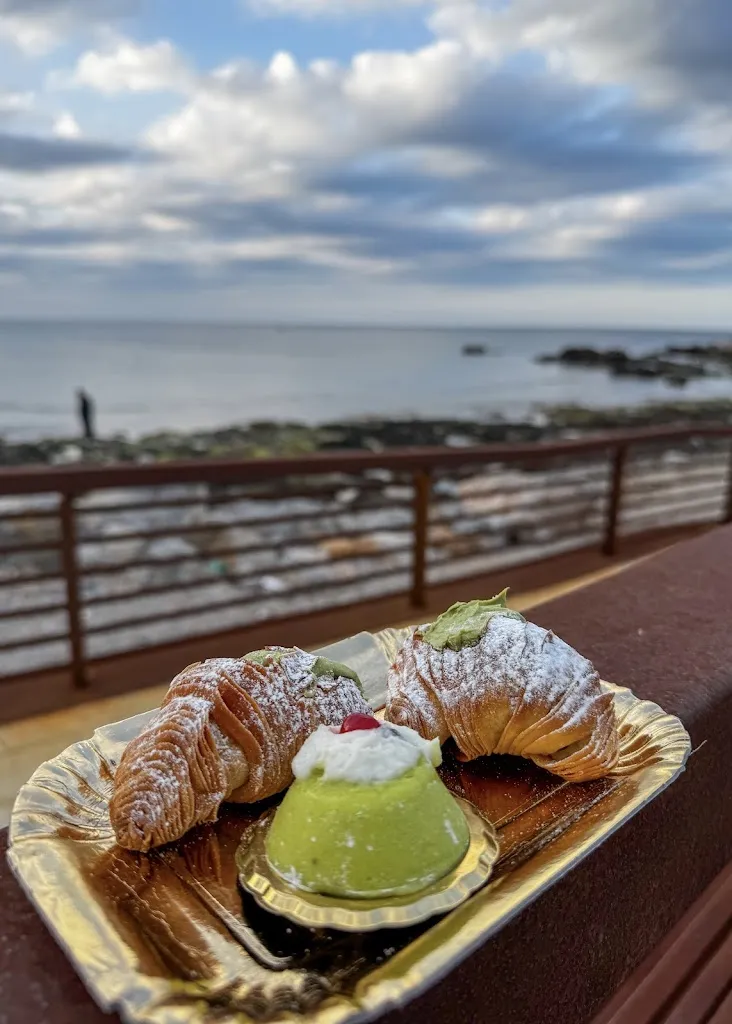 x x_Pasticceria Del Golfo Sas di D'Arpa Carlo & C._Sferracavallo_review