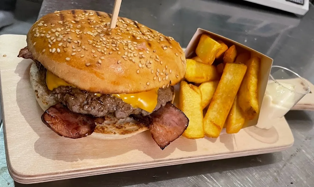 Al Buongustaio Rosticceria_Sferracavallo_slider_image_3